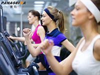 電動(dòng)跑步機(jī)與戶外跑步哪個(gè)更容易減肥？